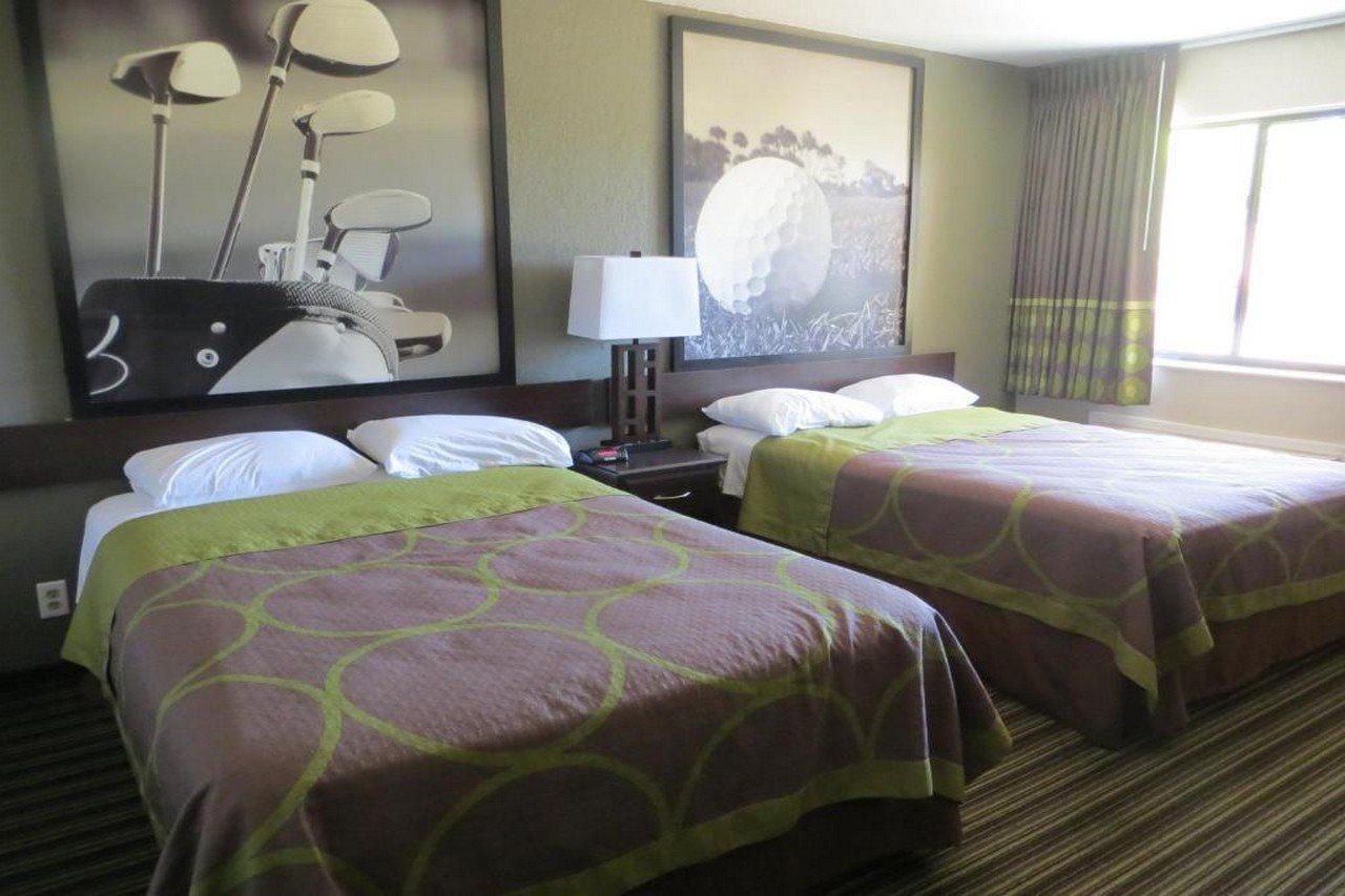 Super 8 By Wyndham Fort Myers Exterior foto